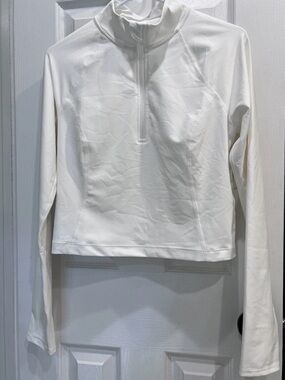 Old Navy Powersoft Women's White Quarter-Zip Performance Top
